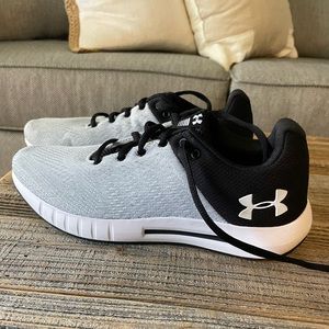 Womens Under Armour Sneakers - size 6.5
